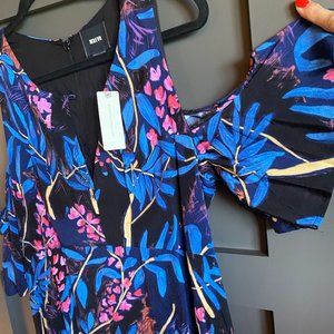 Anthropologie Dress never worn Size 8
